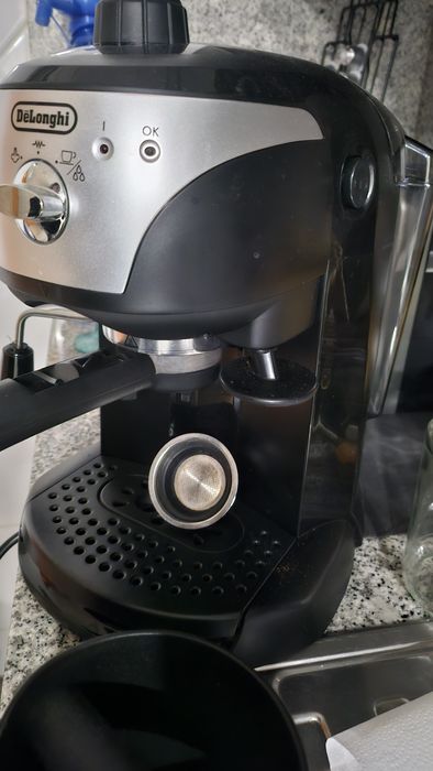 Máquina Café Delonghi
