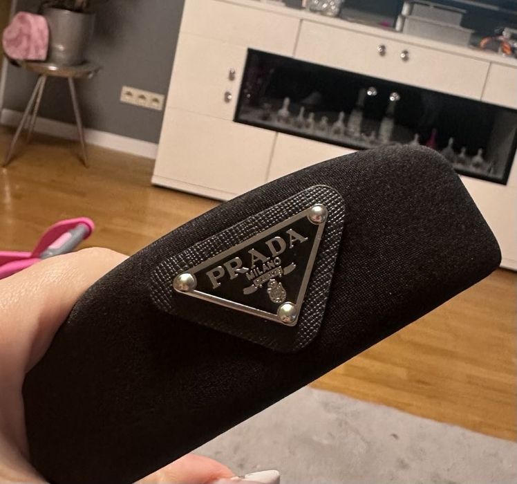 Czarna opaska do włosów