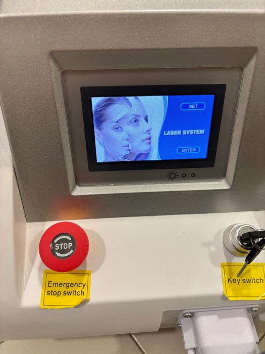 Máquina de remoção de tatuagem Yag