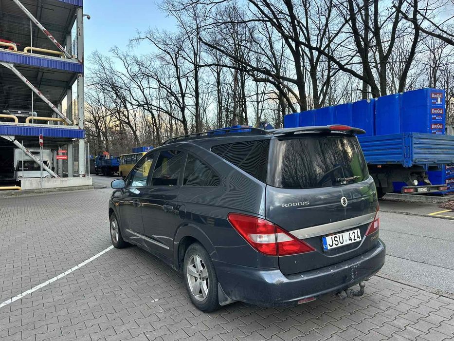 SsangYong Rodius, позашляховик, внедорожник