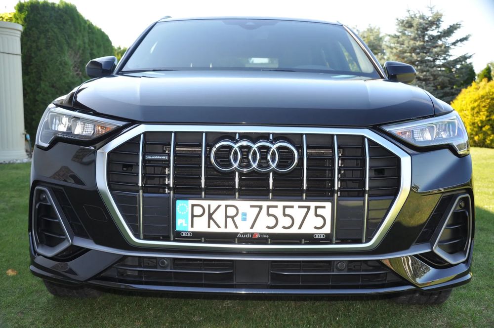 Audi Q3 AUDI Q3 Quattro 45 TFSI 2,0 S-line 2021 rok