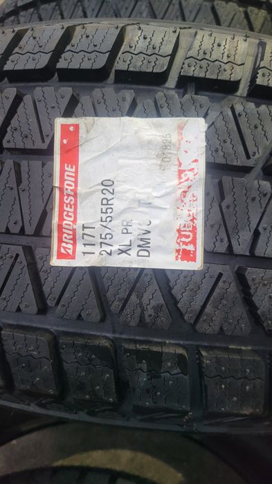 275 55 20 Bridgestone Blizzak DM-V3