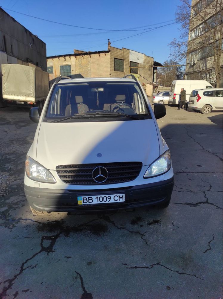 Mercedes Benz Vito