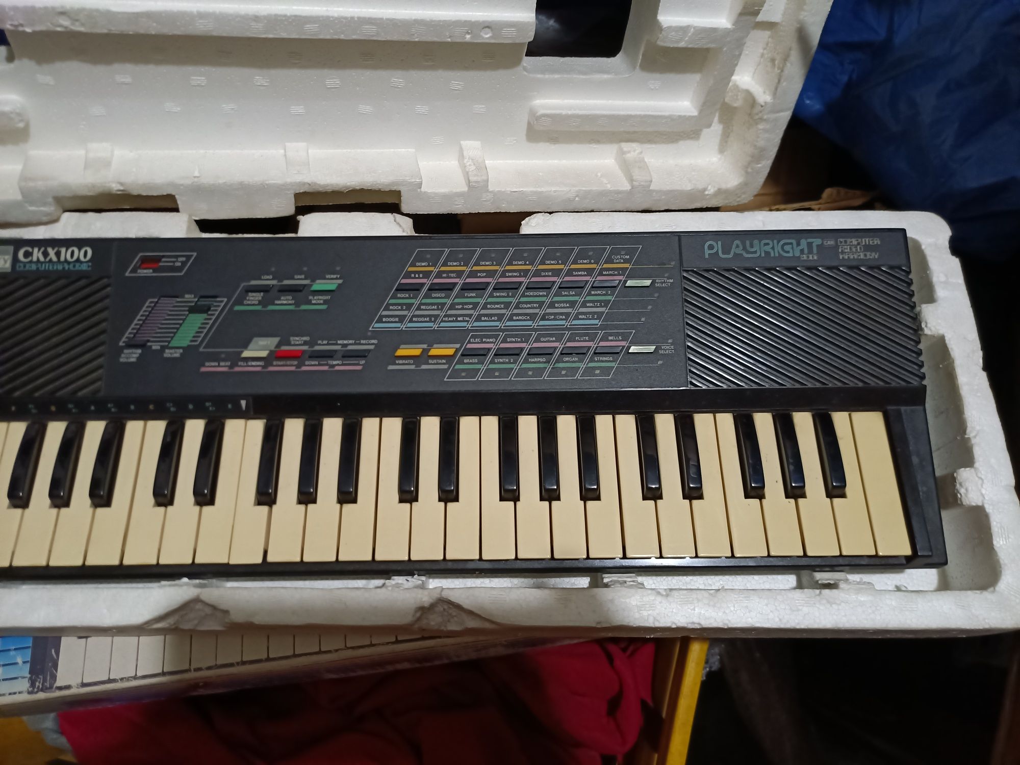 Amstrad model CKX 100