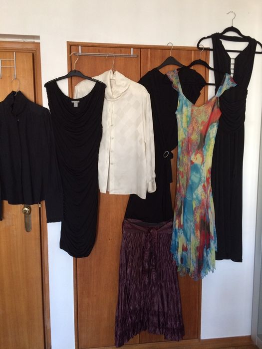 Vestidos, saía e blusas nº 40