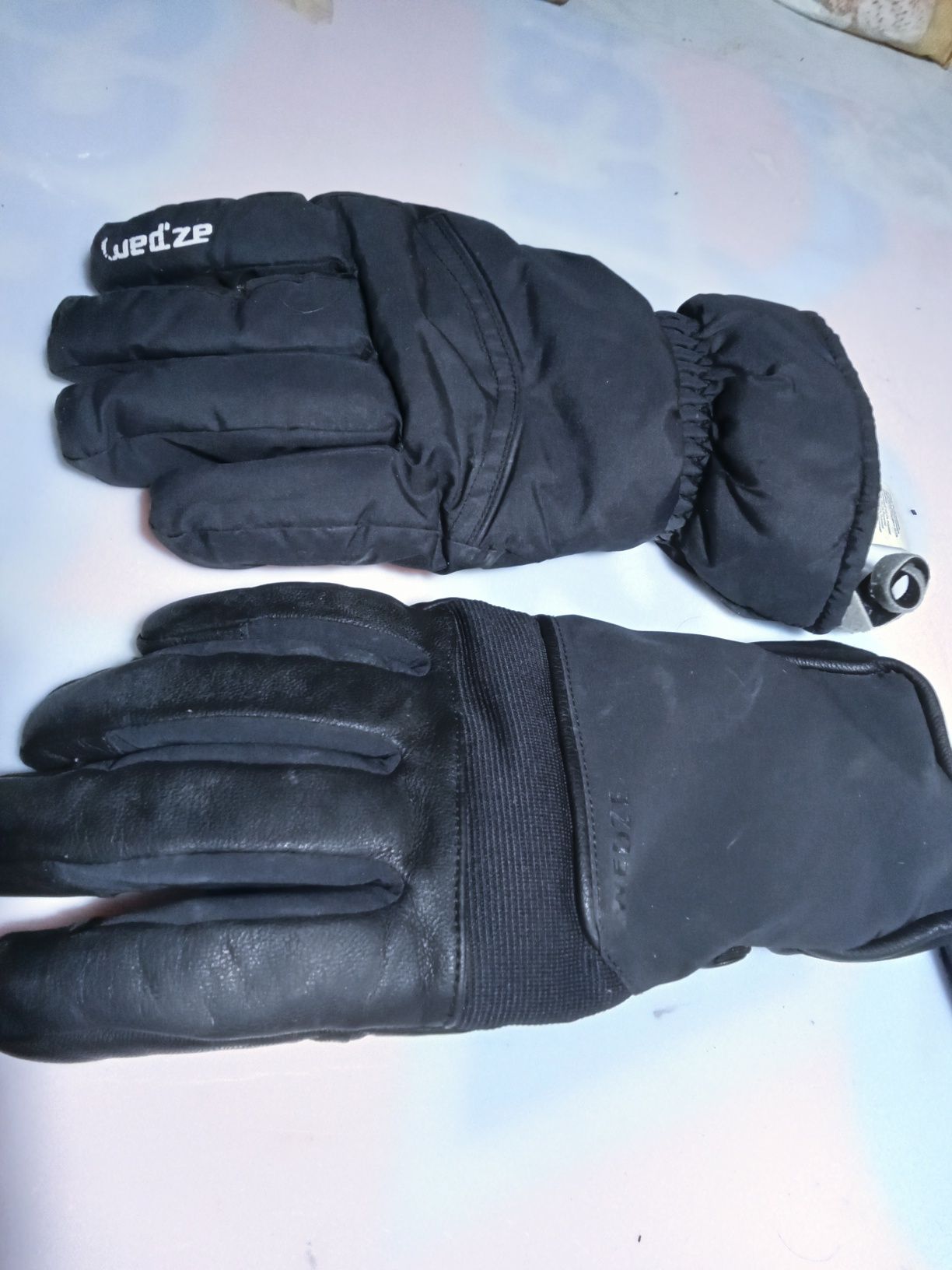 Luvas para moto, com algum uso, pretas, Ref 32