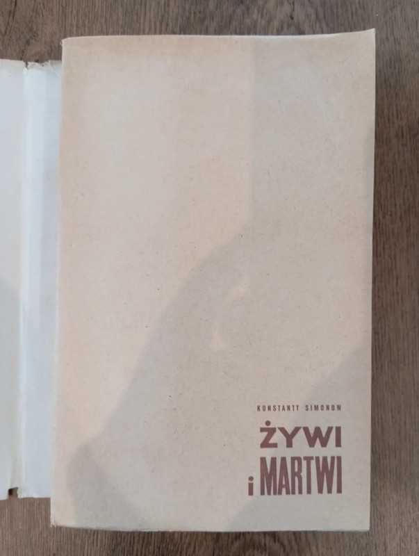 Żywi i martwi - Konstanty Simonow