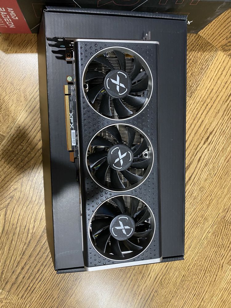 Відеокарта XFX Radeon RX 6600 XT