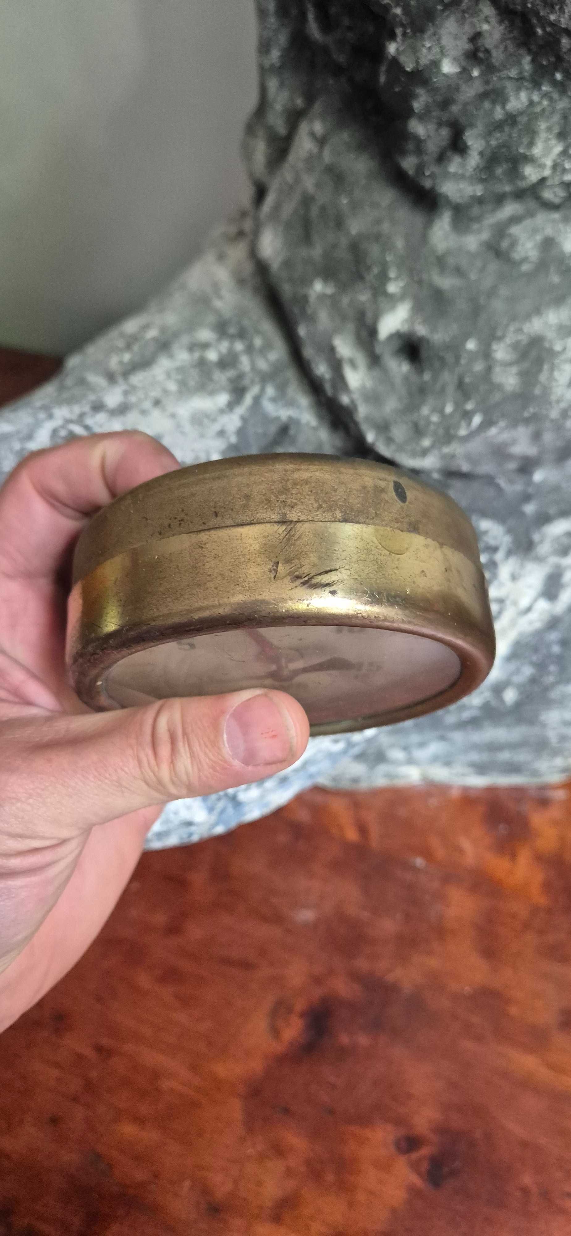 Mosiężny manometr antyk vintage EMPEO  dekor techniczny industrial