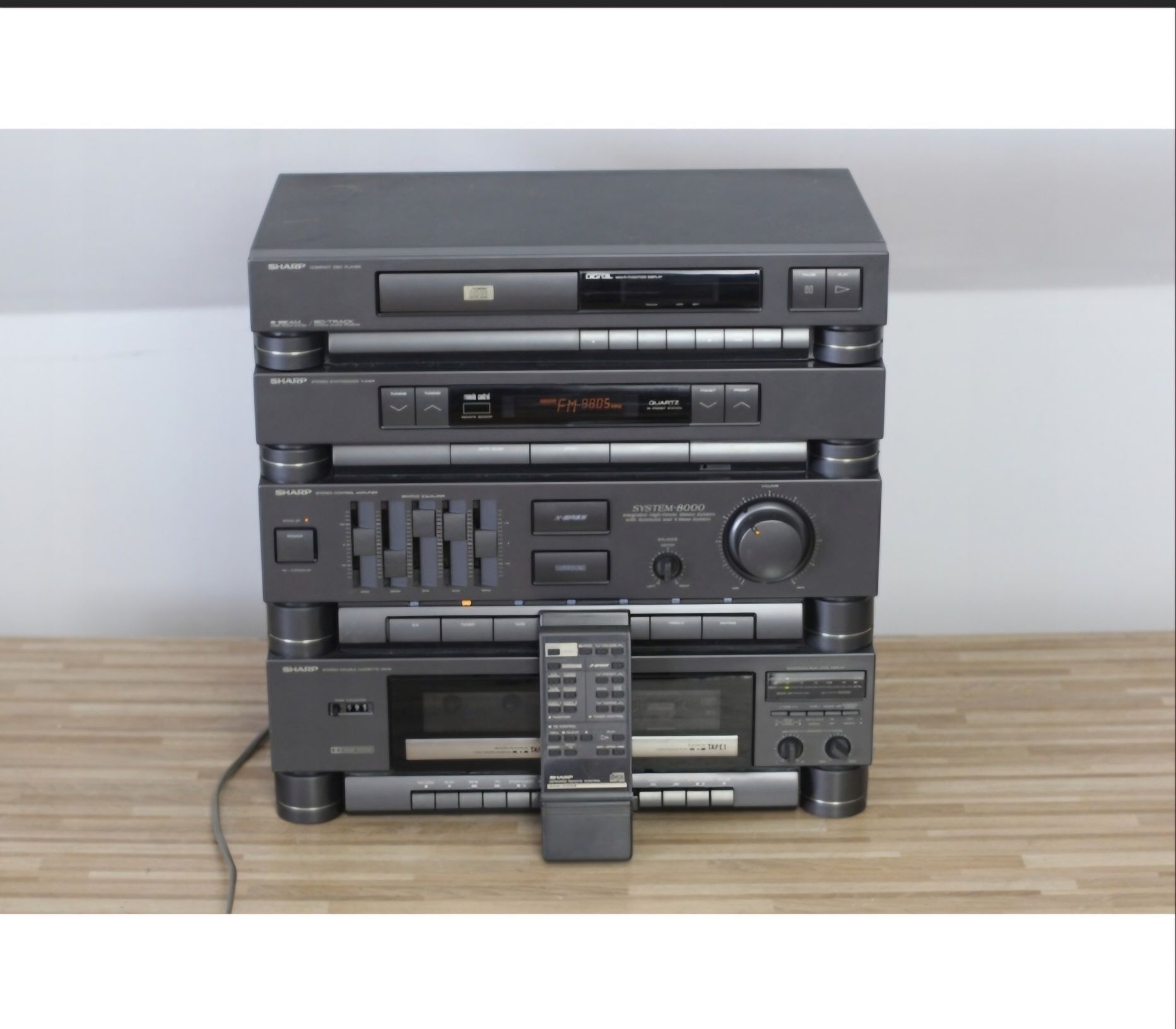 Wieza Sharp SC-8000
