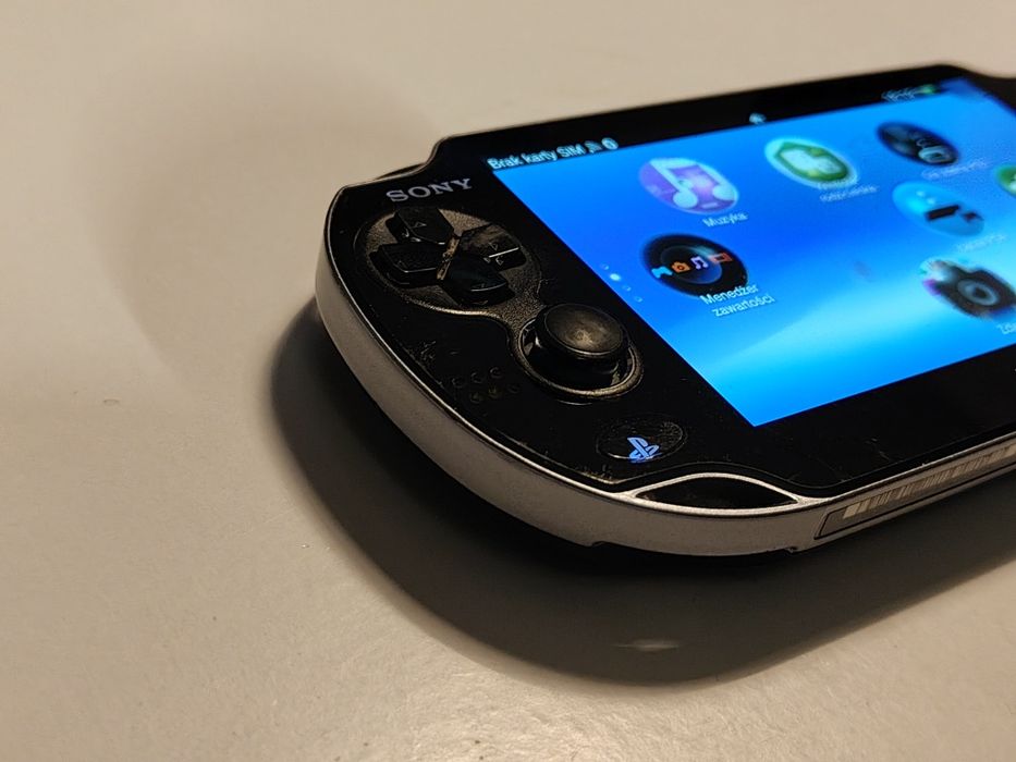 Konsola Sony psVita PlayStation ps Vita gra FIFA