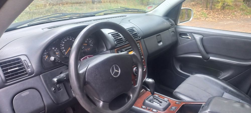 Продам мерседес мл 2.7