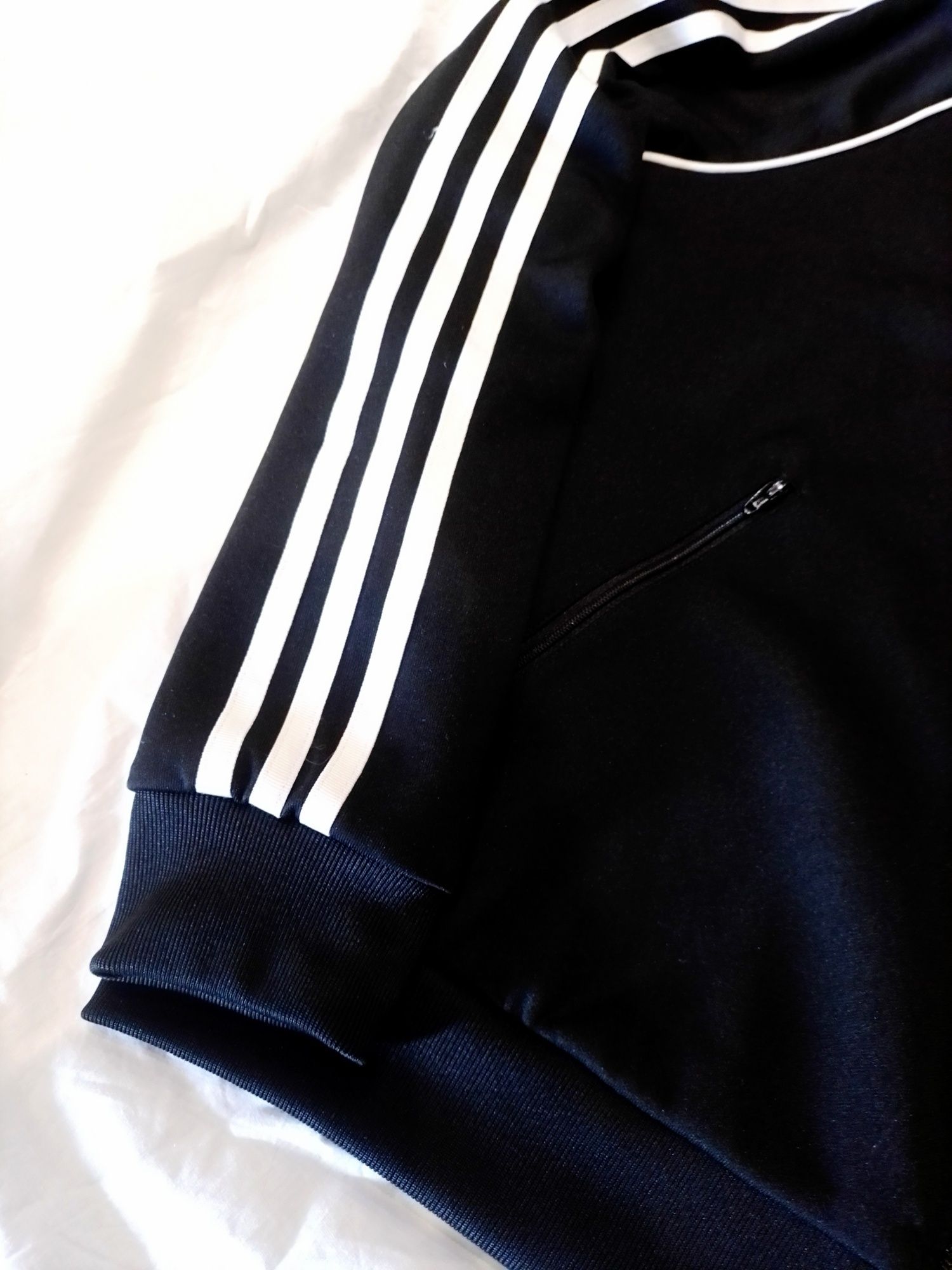 Олимпийка Adidas originals на лампасах