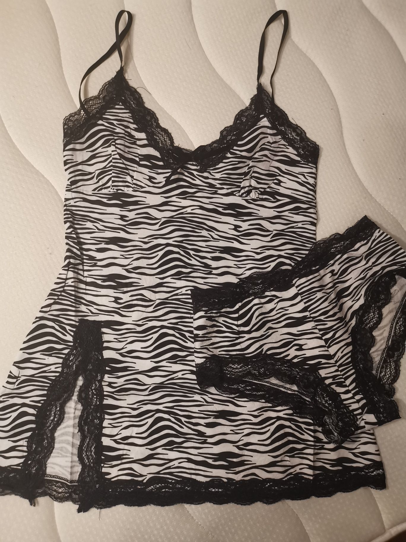 Komplet bielizny damskiej S /M zebra