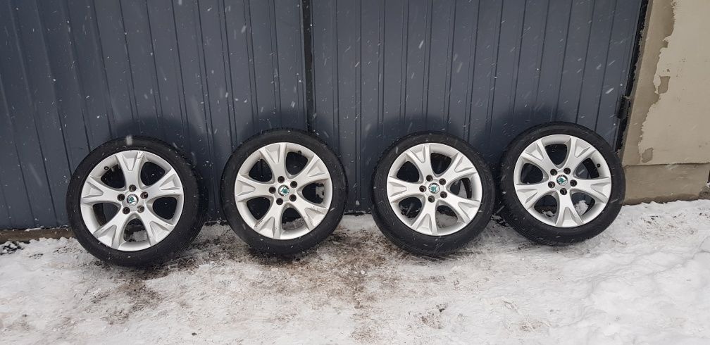 Koła 225/45r17 5x112 oryginał skoda