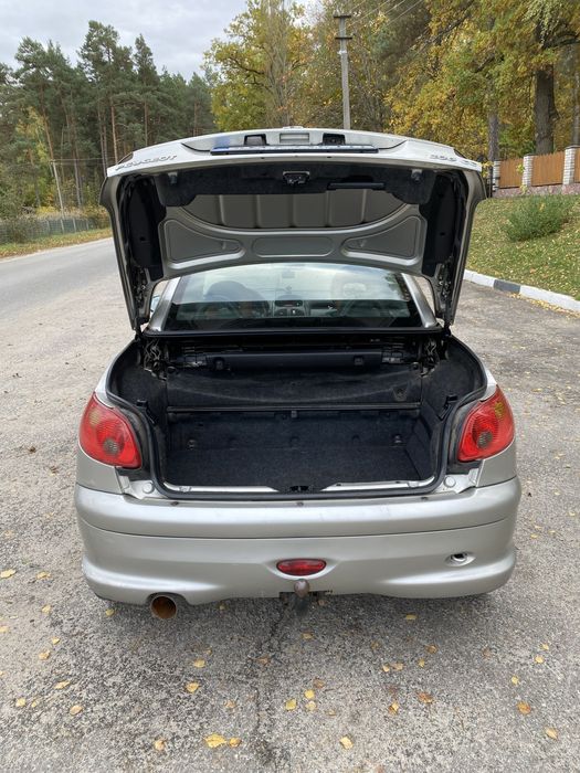 Кабріолет peugeot 206cc
