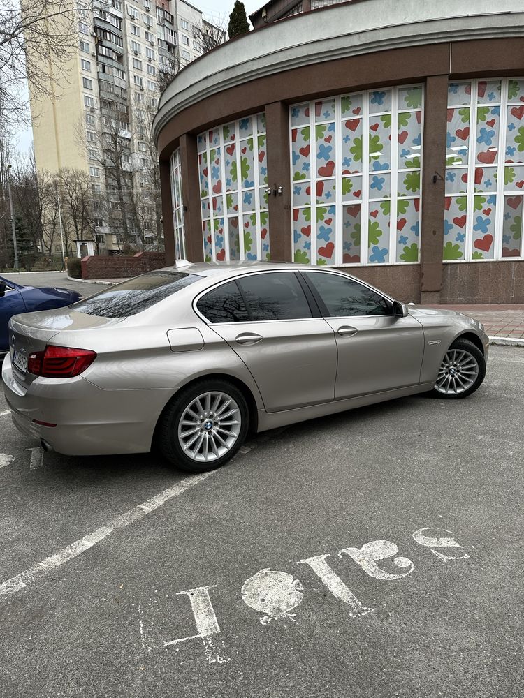 Продам BMW 535i