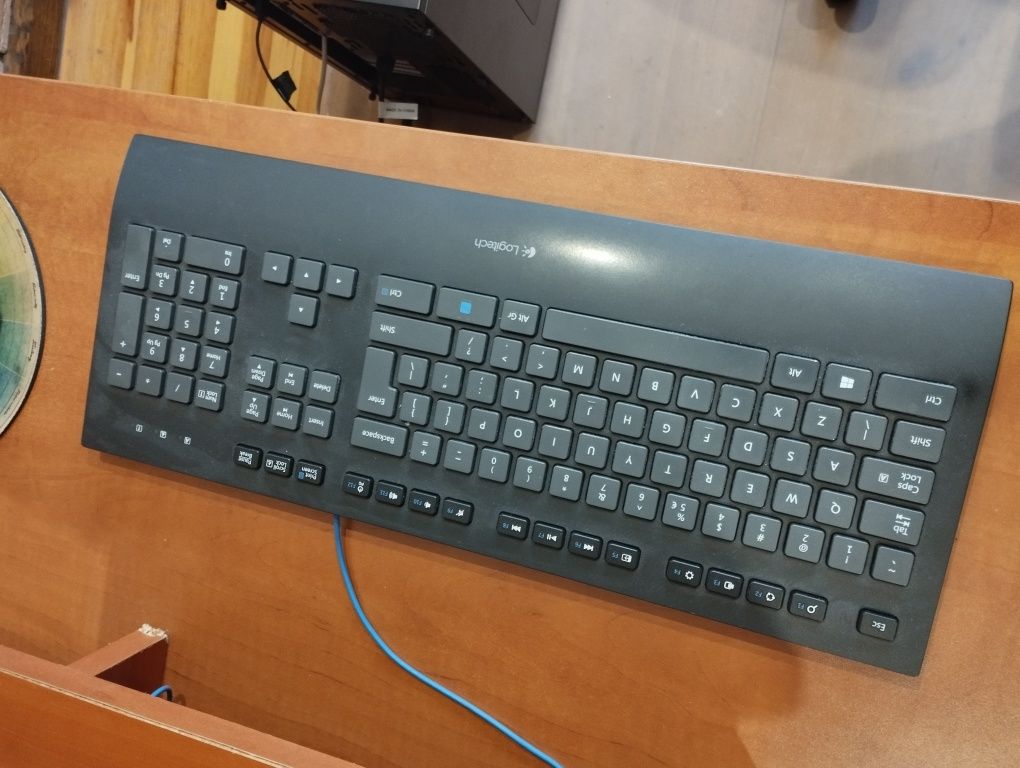 Klawiatura Logitech k290 + myszka gratis