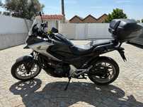 Honda NC750X 2018 + Mala SHAD SH48