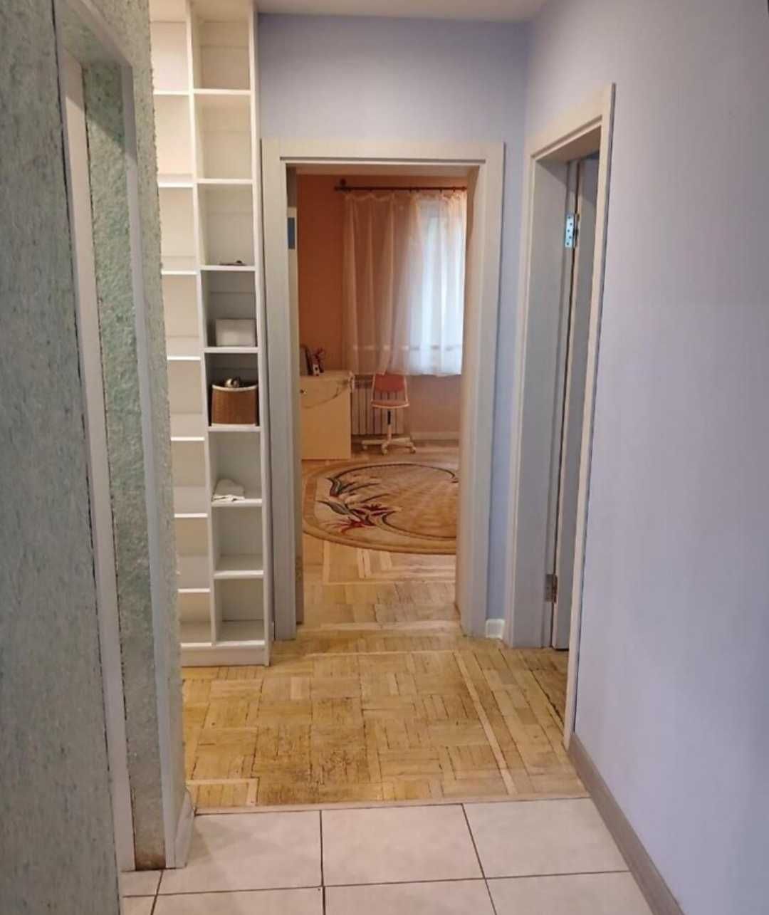 Продам 2 ком. квартиру на улице Ивана Камышева (87915)