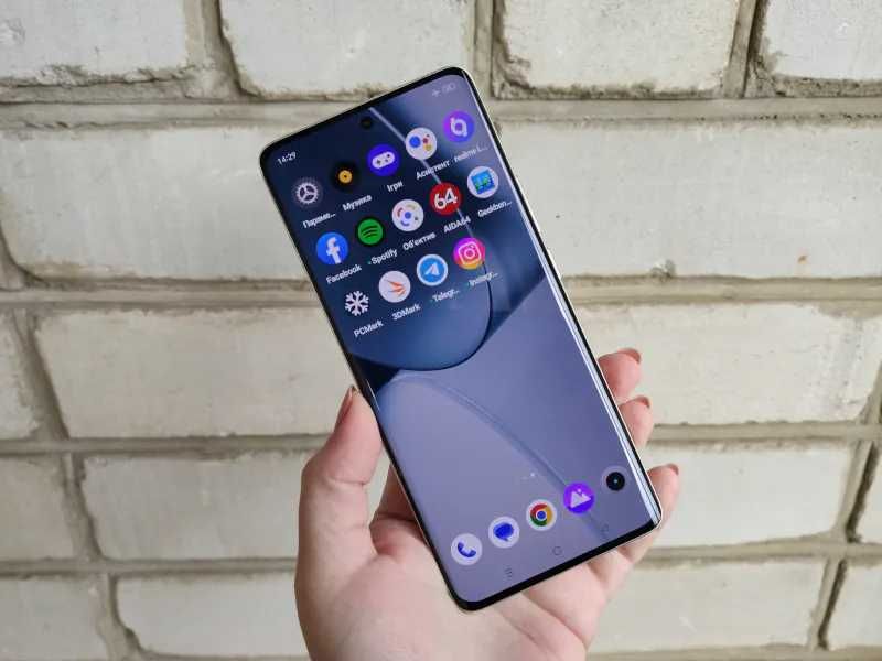 Смартфон Realme 10 Pro+ 5G 8/128Gb