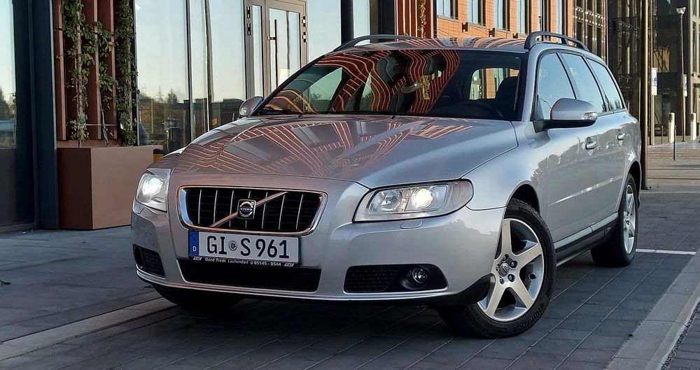Volvo V70 volvo v70 manual super stan 2.4 nowy rozrzad