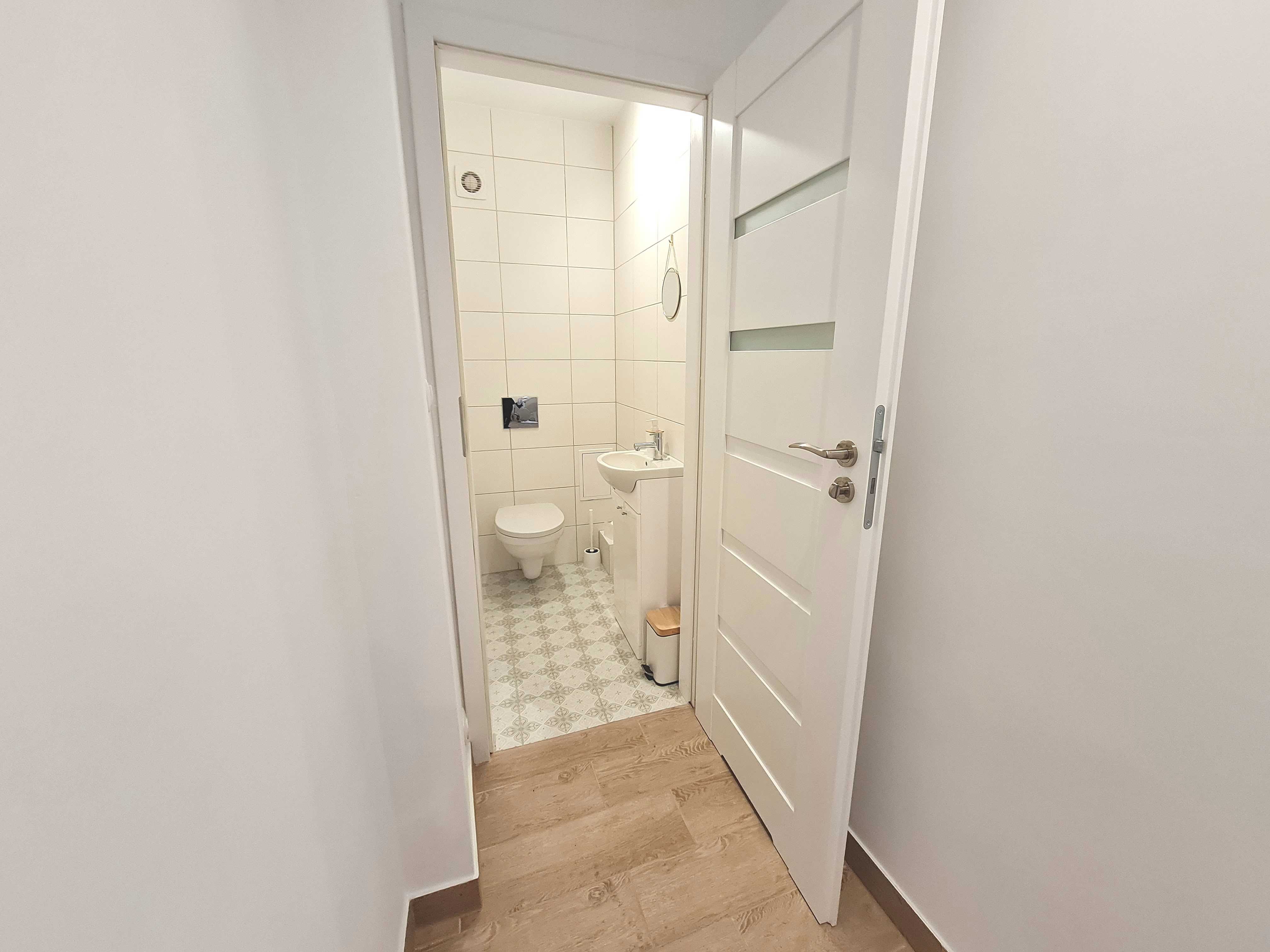 Lokal użytkowy 27m Cieplice - wynajem