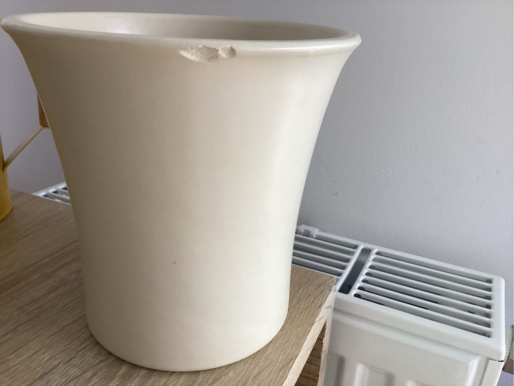 Doniczka ceramiczna