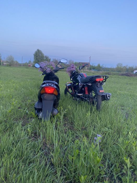 Продам мопед Сузукі лець два