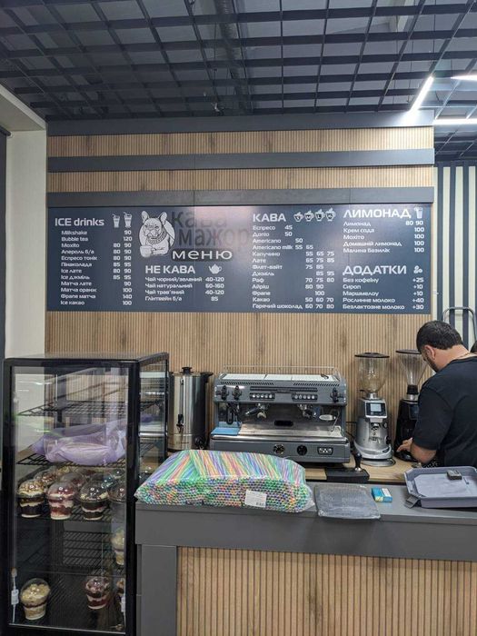 Наружная реклама. Печать баннеров любых размеров. Монтаж вывески неон