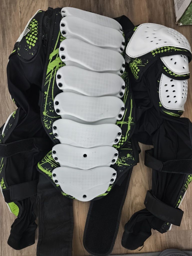 Colete integral com protecções para moto
lovo