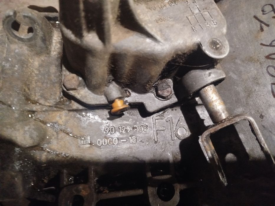 Продам мотор  після ремонту 300 км коробка стартер генератор Опель кад