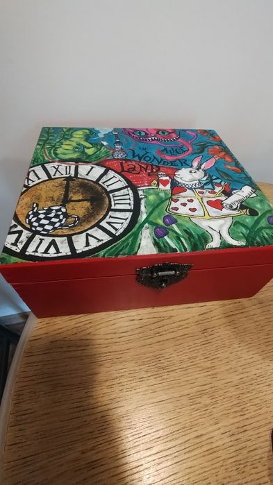 Pudełko Hand made Alicja w Krainie Czarów, super na prezent