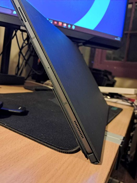 Samsung tab s9 ultra por Macbook pro m1