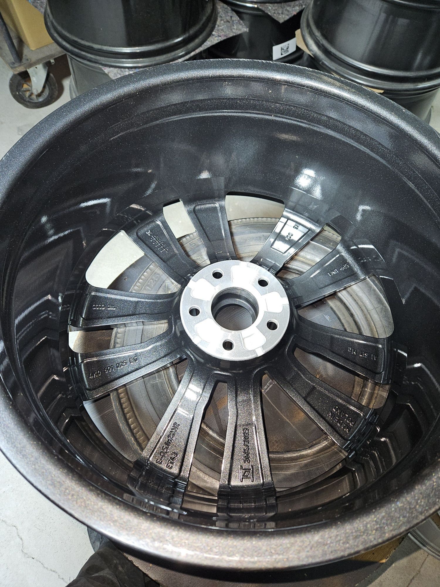 Sprzedam Alufelgi Orginalne Audi 5x112 20 Nowe A4 A5 A6 A7 A8 Q7 Q8