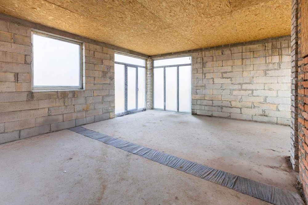 Будинок /без ремонту/Старичі, Новоя/Яворівський рн/Львівська область