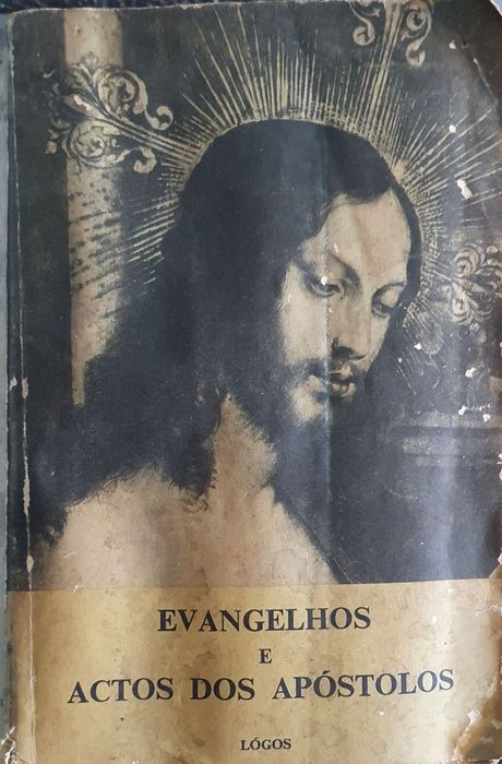 Artigos e livros religiosos