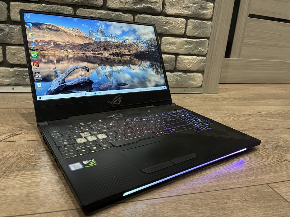 Asus ROG 15.6 144Hz/I7 8750H/16/SSD/GTX 1060