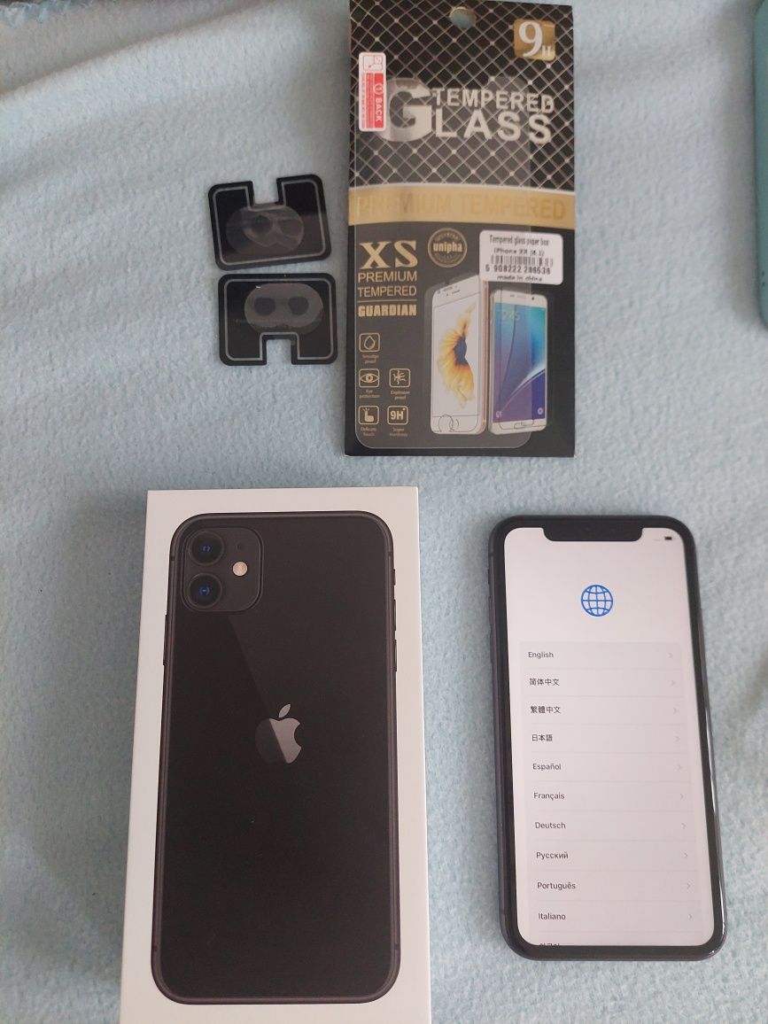 iPhone 11 black 128gb