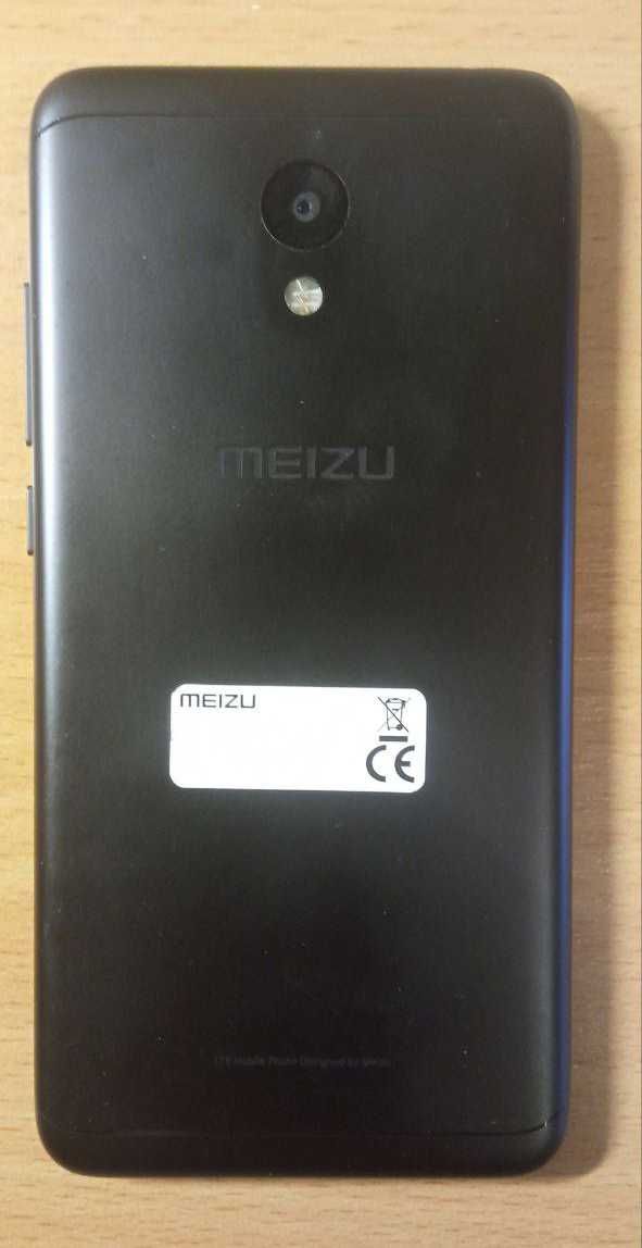 Смартфон Meizu M6 2/16 GB Android 7.0