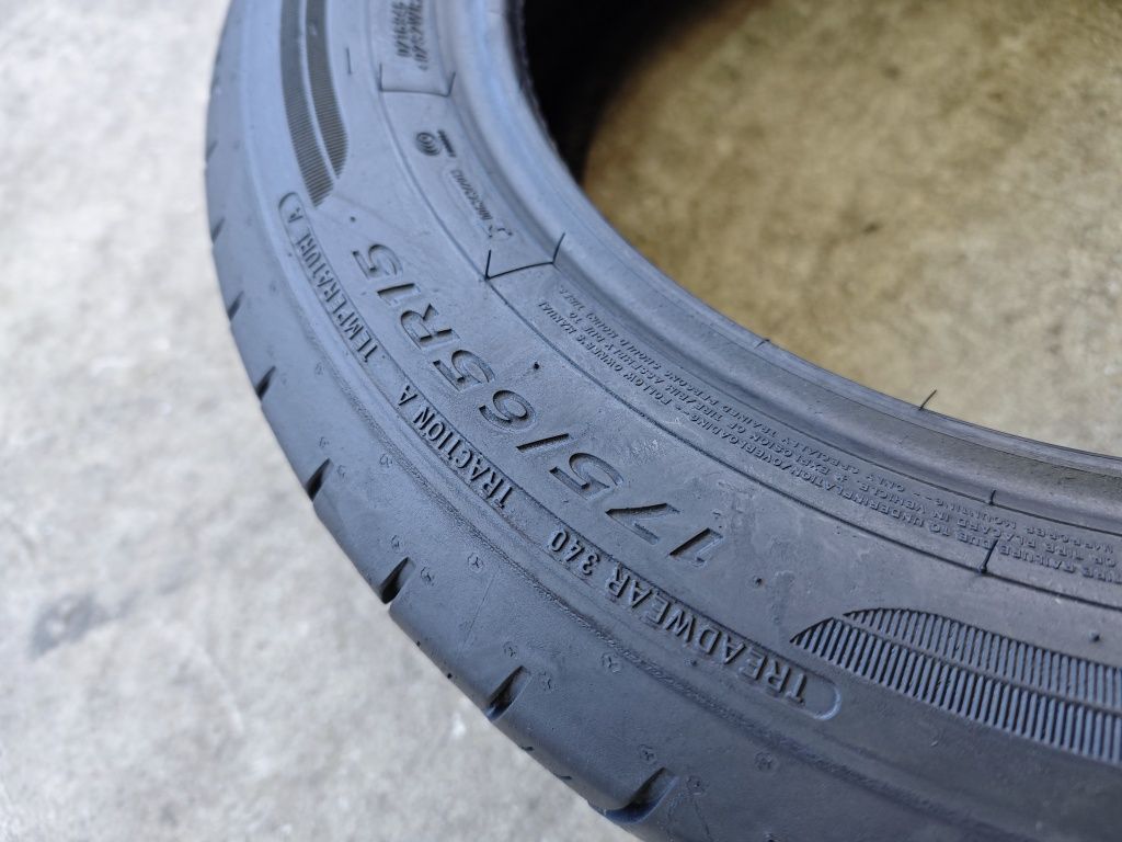 175/65R15 Dunlop