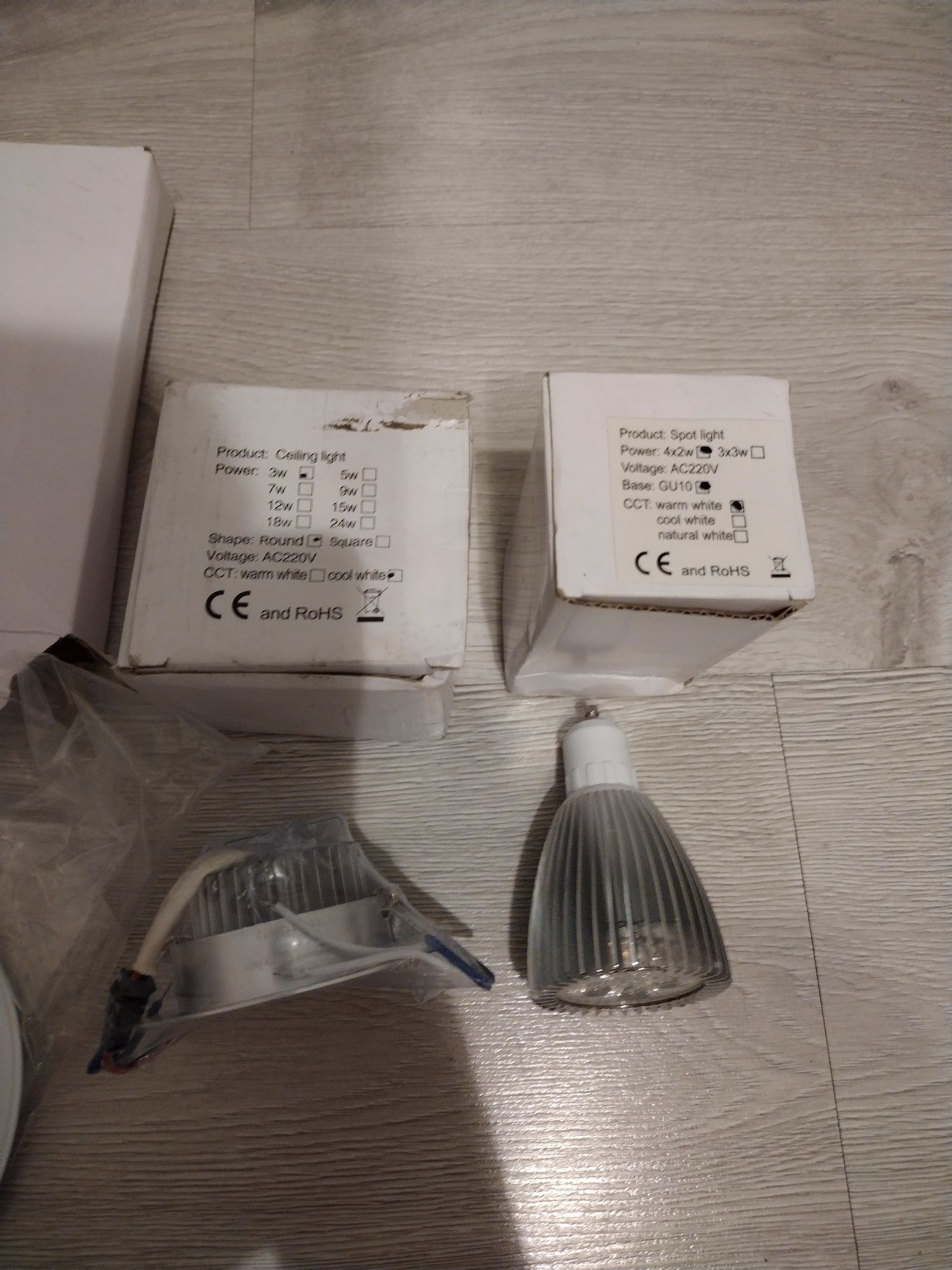 Lampki sufitowe Light 18W ,9W 3W i 4x2 W Nowe cena za całość