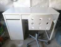 Biurko micke fotel jules Ikea