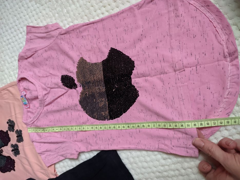 Футболочки для дівчинки