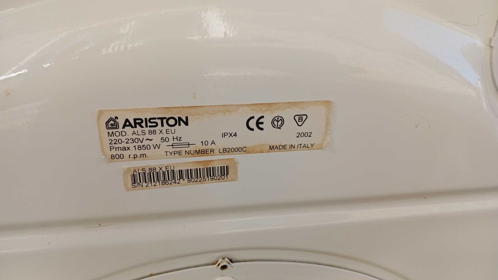 Пральна машинка Ariston