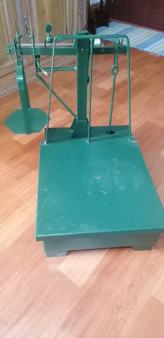 Balança antiga em ferro