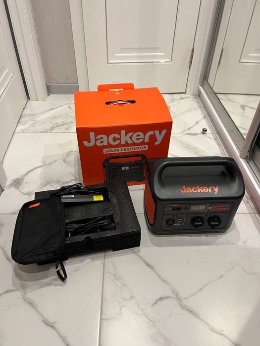 Нова зарядна станція Jackery Explorer 1000 (1 КВ)