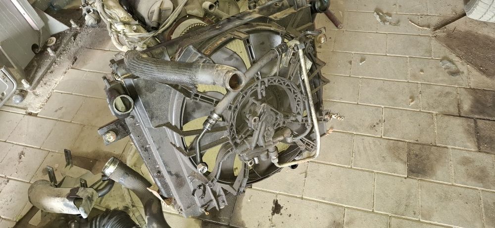 Розборка джип черокі 2.7cdi АКПП роздатка передній міст редуктор