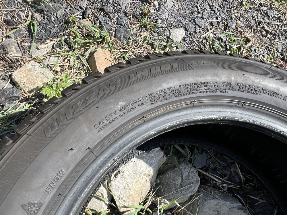 4xopona zimowa BRIDGESTONE w rozmiarze 205/55 R16