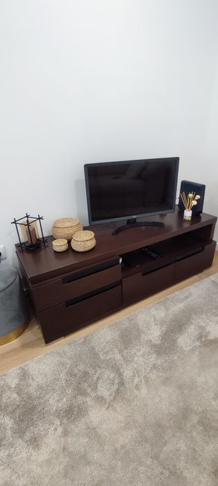 Móvel para TV em wengue